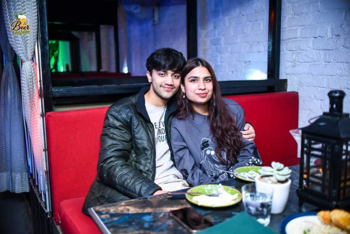 Lunch Date at Restaurant in Noida